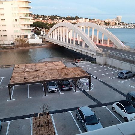 Front De Mer Golfe De Saint-Tropez Σαιντ-Μαξίμ Εξωτερικό φωτογραφία