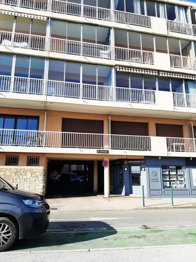 Front De Mer Golfe De Saint-Tropez Σαιντ-Μαξίμ Εξωτερικό φωτογραφία